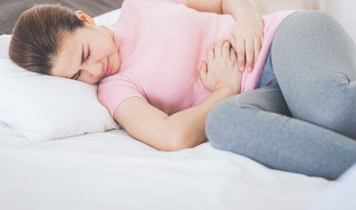 ปวดประจำเดือนเป็นเรื่องธรรมชาติ ถ้าไม่อยากกินยา เรามีเคล็ดลับมาบอก