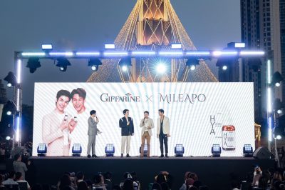 เปล่งประกายความสดใสไปทั่วงาน “Glow Your Way Festively”